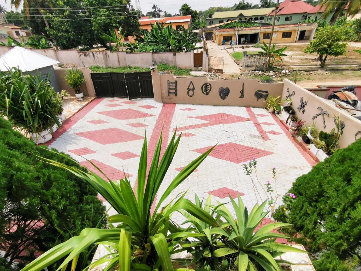 To Be Hotel Kumasi Exterior foto